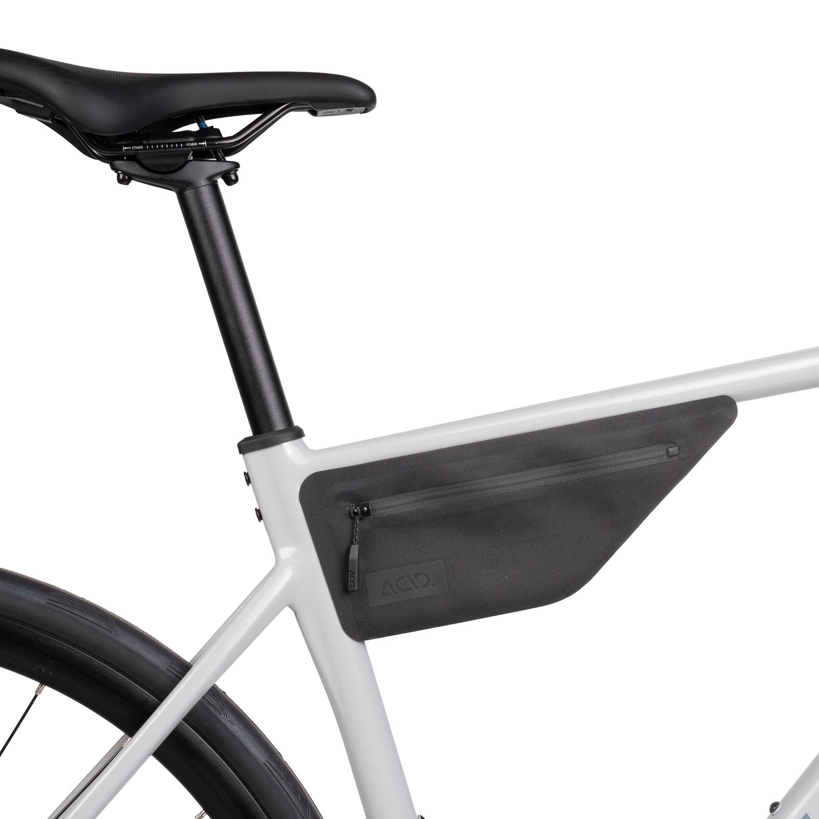 Pro Frame Bag 0.6L For Attain – Black