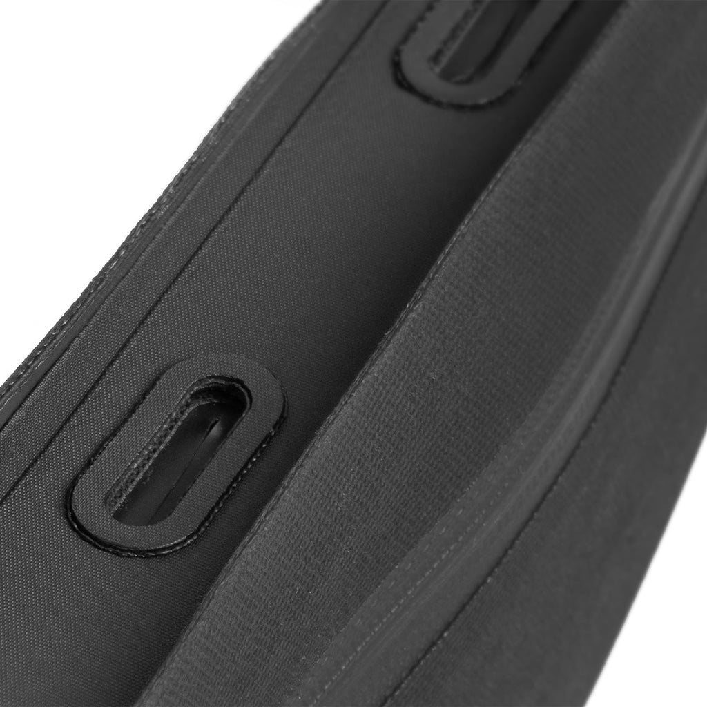 Pro Frame Bag 0.6L For Attain – Black