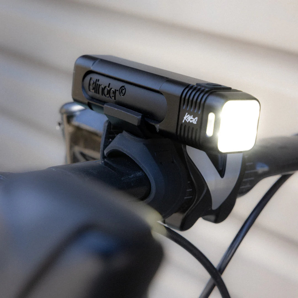 Blinder Pro 1000 Front Bike Light - Black
