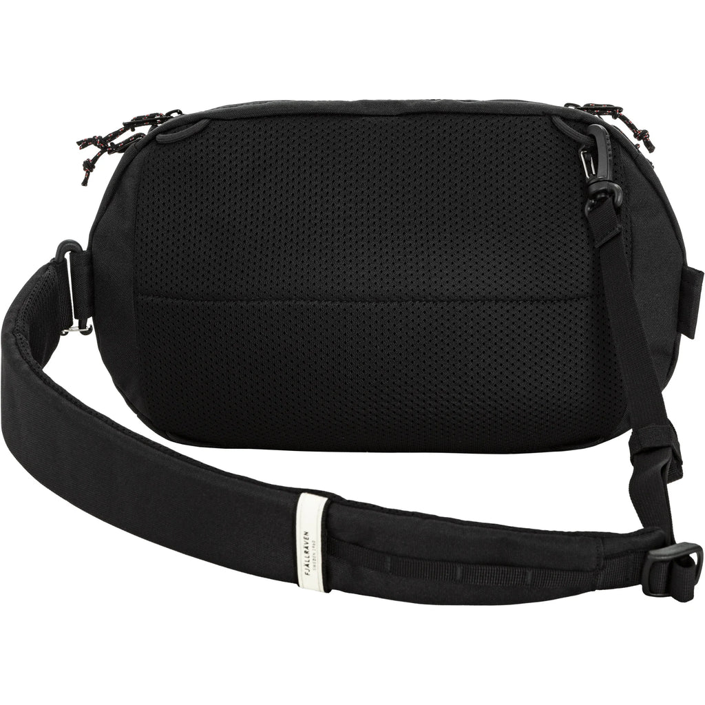 Skule Sling 6 Crossbody Bag - Black