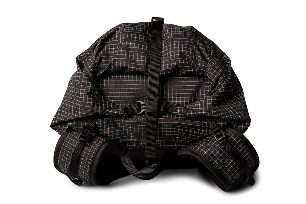 Force 10 Ultra 35L Backpack - Grey