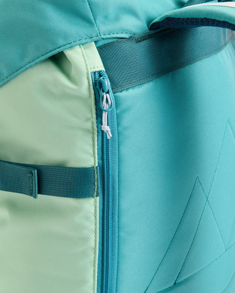 Boondocker Recycled 26L Backpack - Green Multi