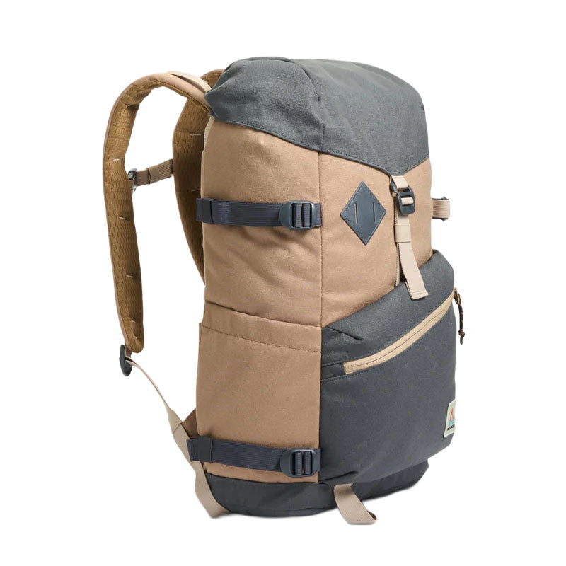 Vantage 24L Backpack - Brown