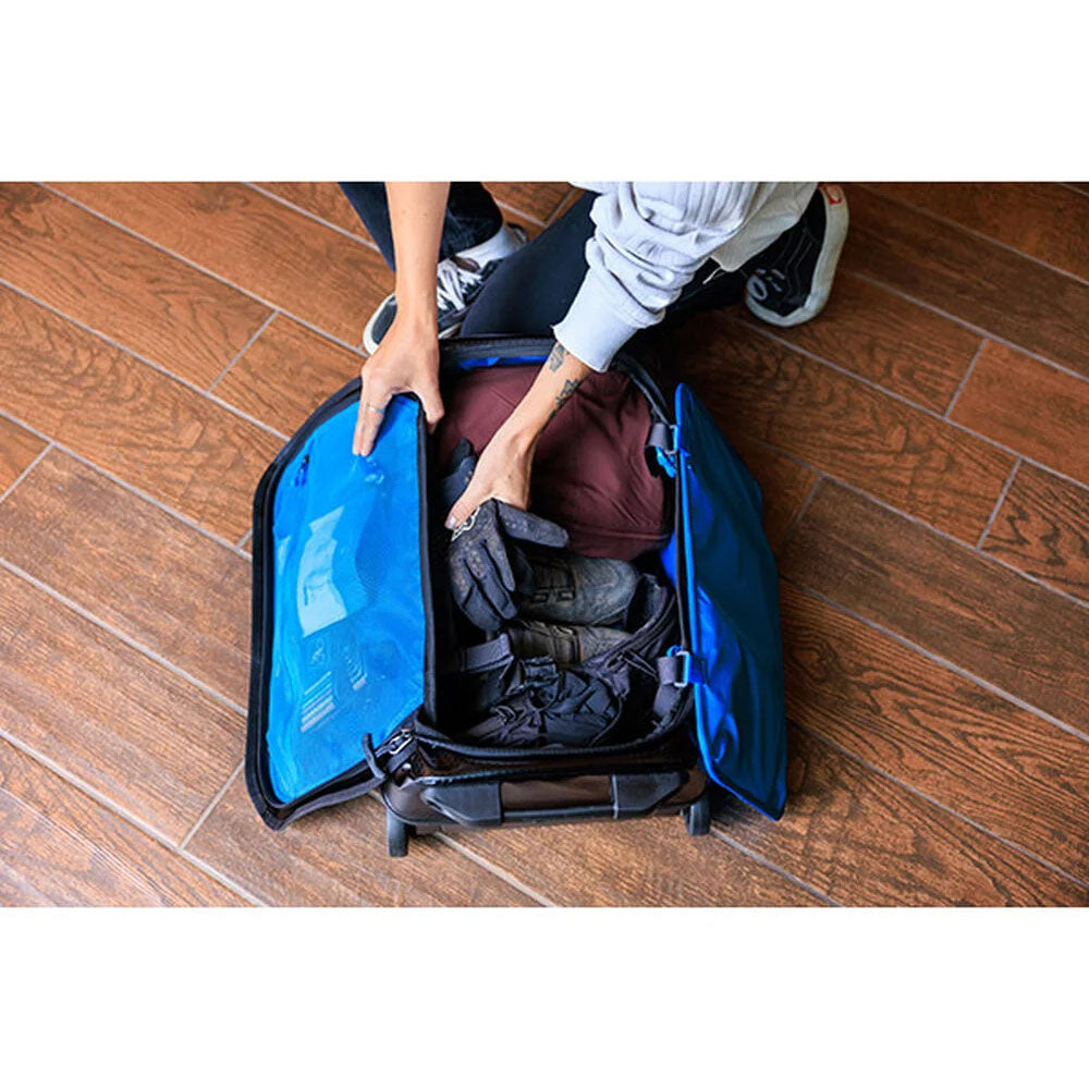 Alpaca 40L Wheeled Duffel - Black