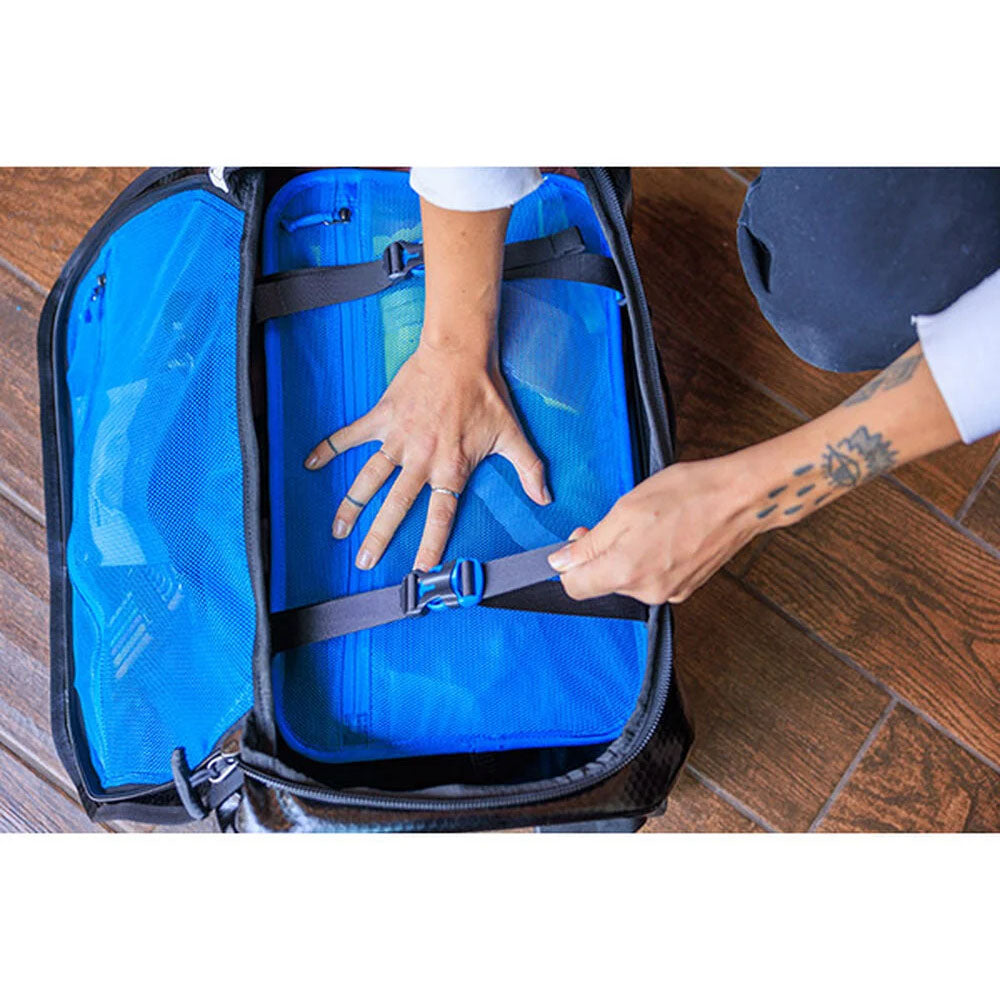 Alpaca 40L Wheeled Duffel - Black