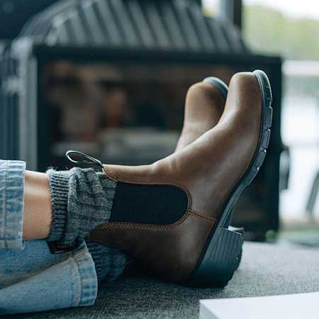 Women's #1673 Chelsea Boots - Brown