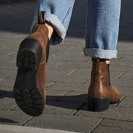 Women's #1673 Chelsea Boots - Brown