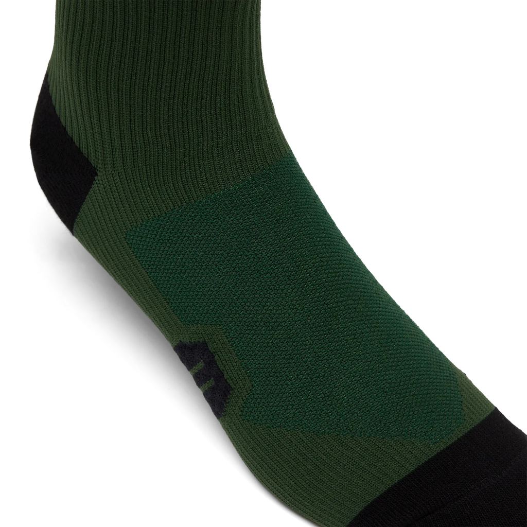 Unisex Ranger 6" Fade Socks - Green