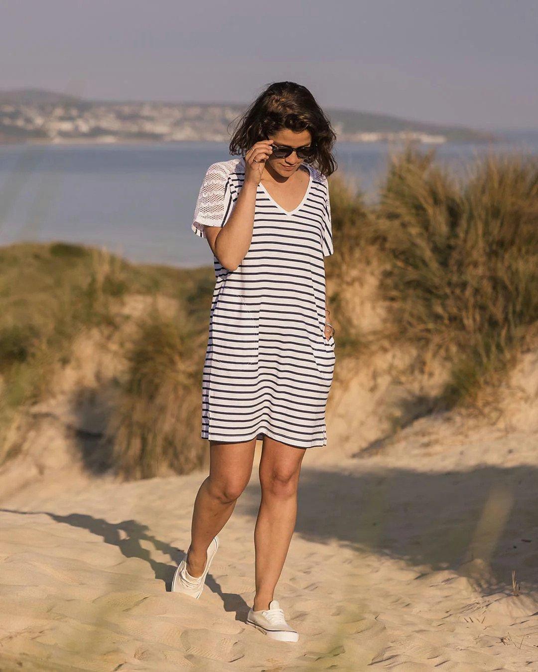 Women's Olive Oversized Cotton Dress - White