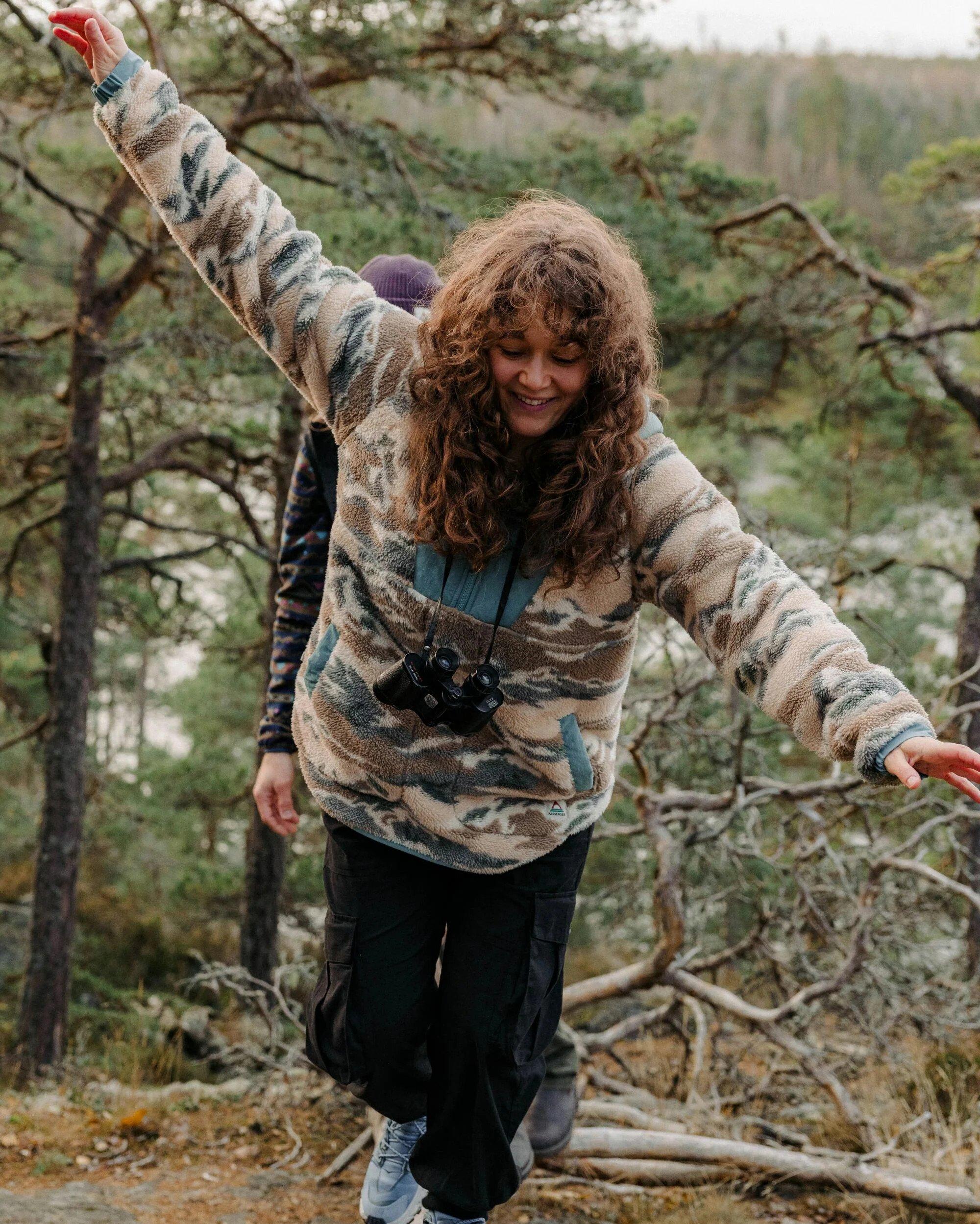 Women's Beaumont Sherpa Hooded Fleece - Cream / Blue