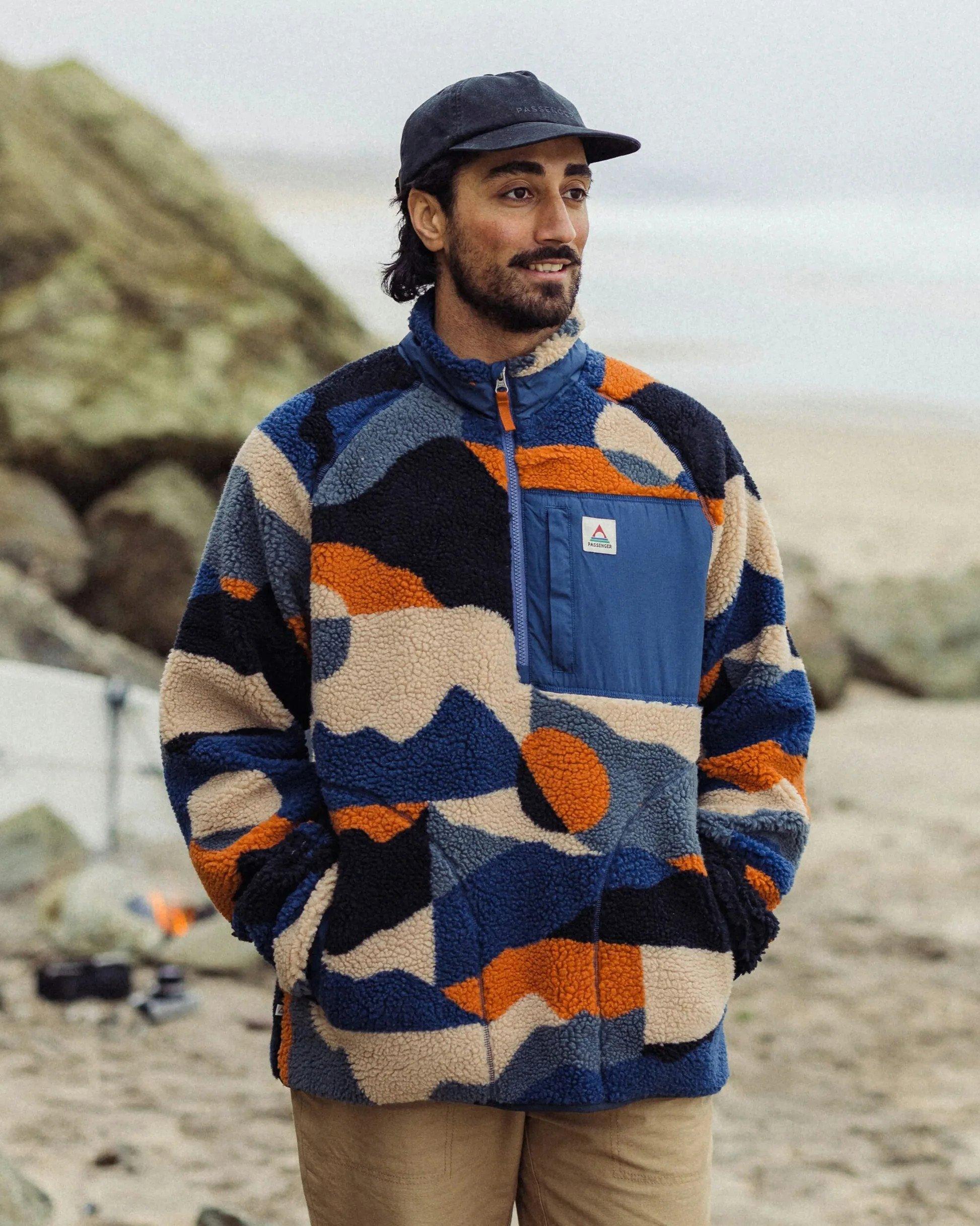 自家製 Sherpa Blue Jasper Passenger Men's Offroad Sherpa 1/2 Zip Fleece - Blue | Tiso