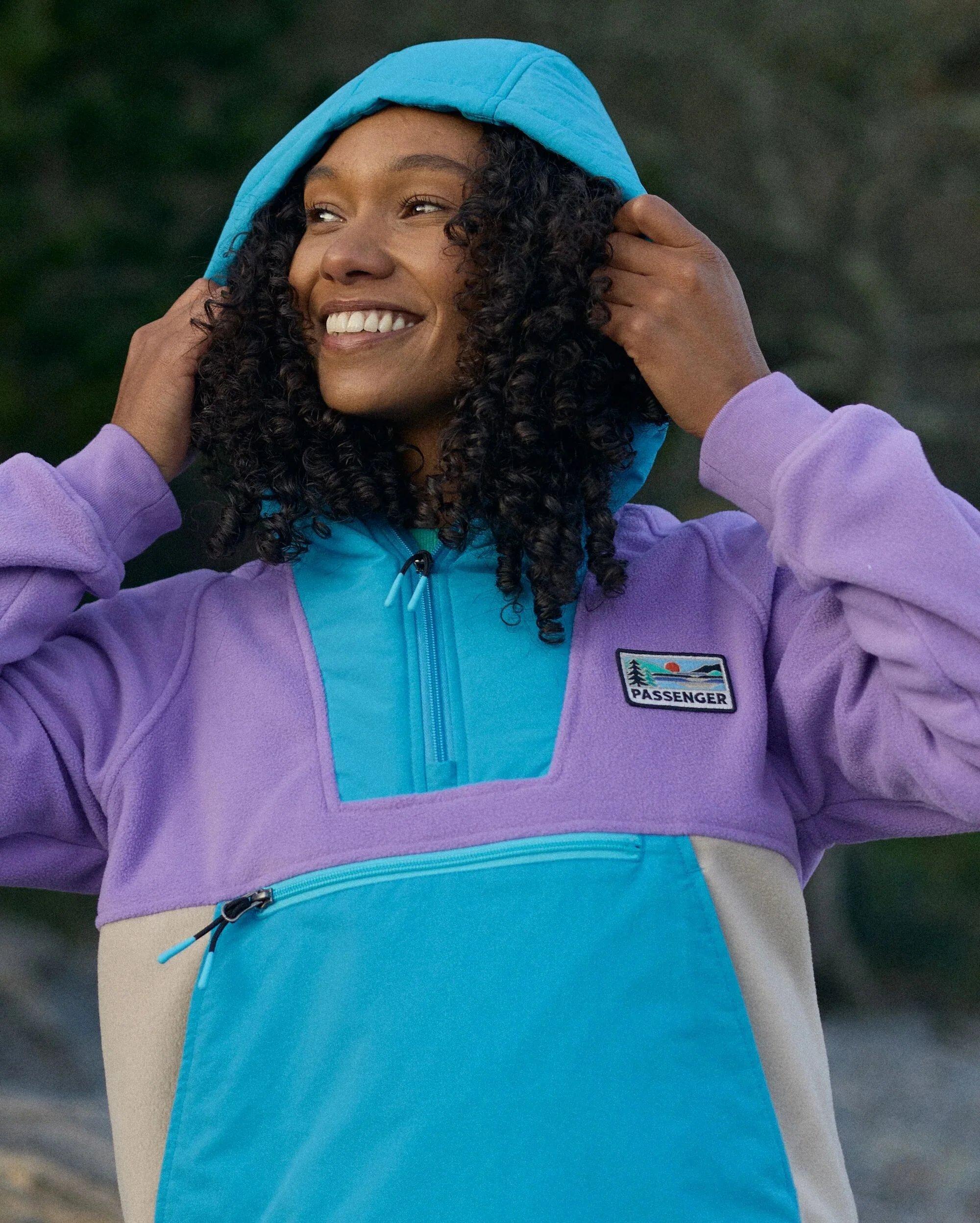 Passenger Women's Alexander 1/2 Zip Fleece - Purple | Tiso