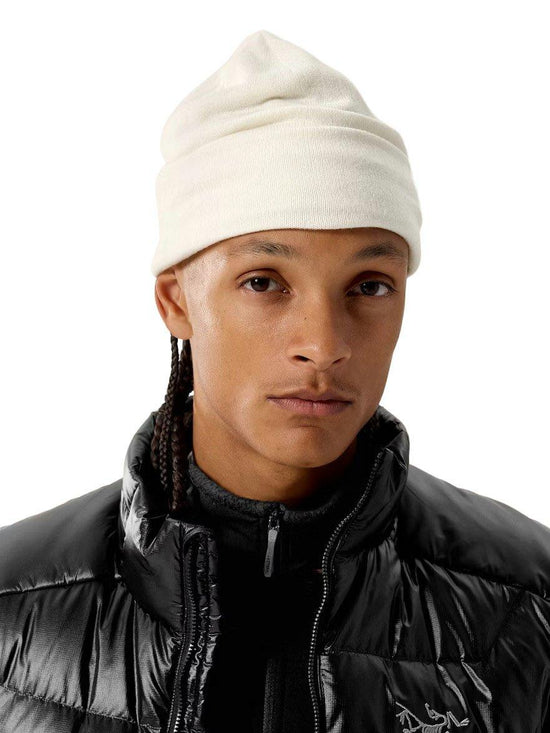 Unisex Embroidered Bird Toque - Arctic Silk