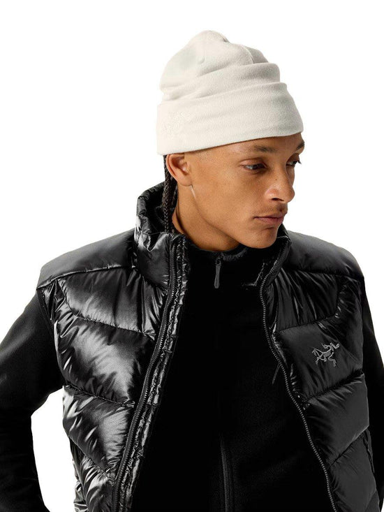 Unisex Embroidered Bird Toque - Arctic Silk