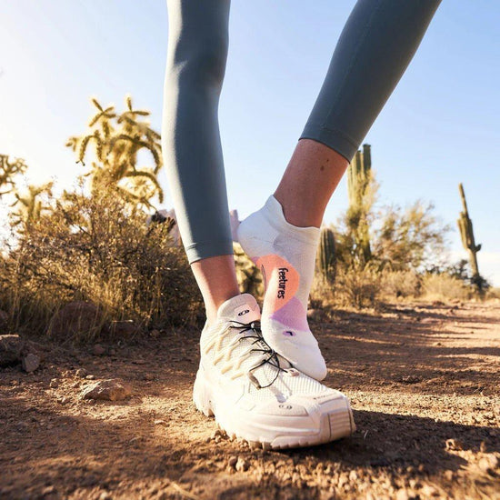Unisex Elite Light Cushion No Show Tab Socks - Light Green