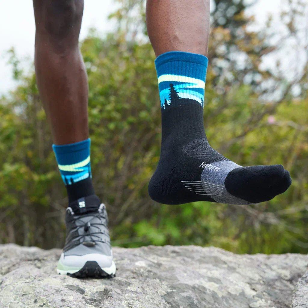 Unisex Trail Maximum Cushion Mini Crew Socks - Black