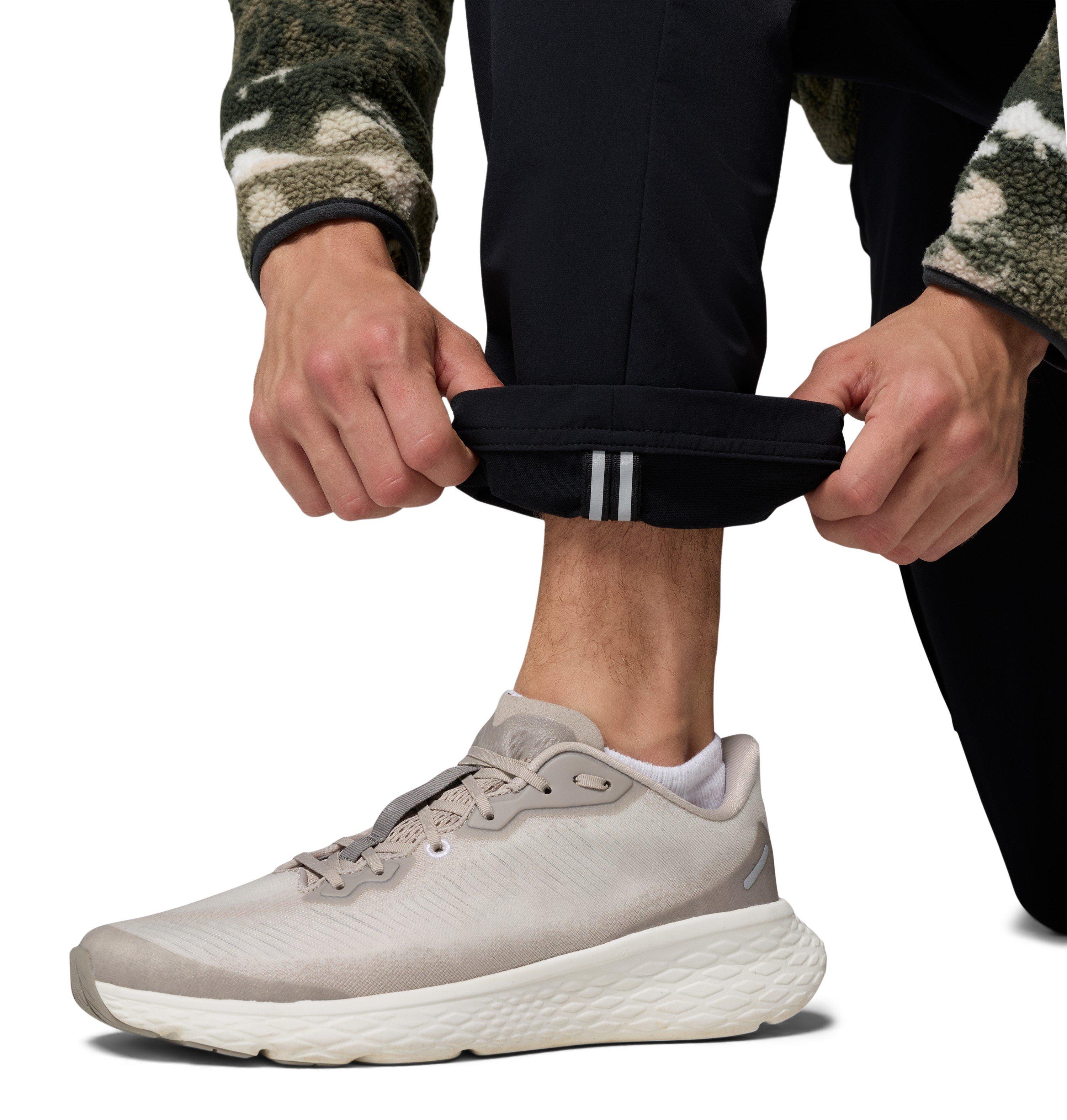 Men's ROC Tech Cargo Trousers - Black