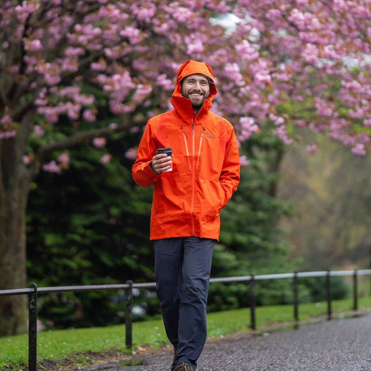 Patagonia Men's Triolet GORE-TEX Jacket - Orange | Tiso