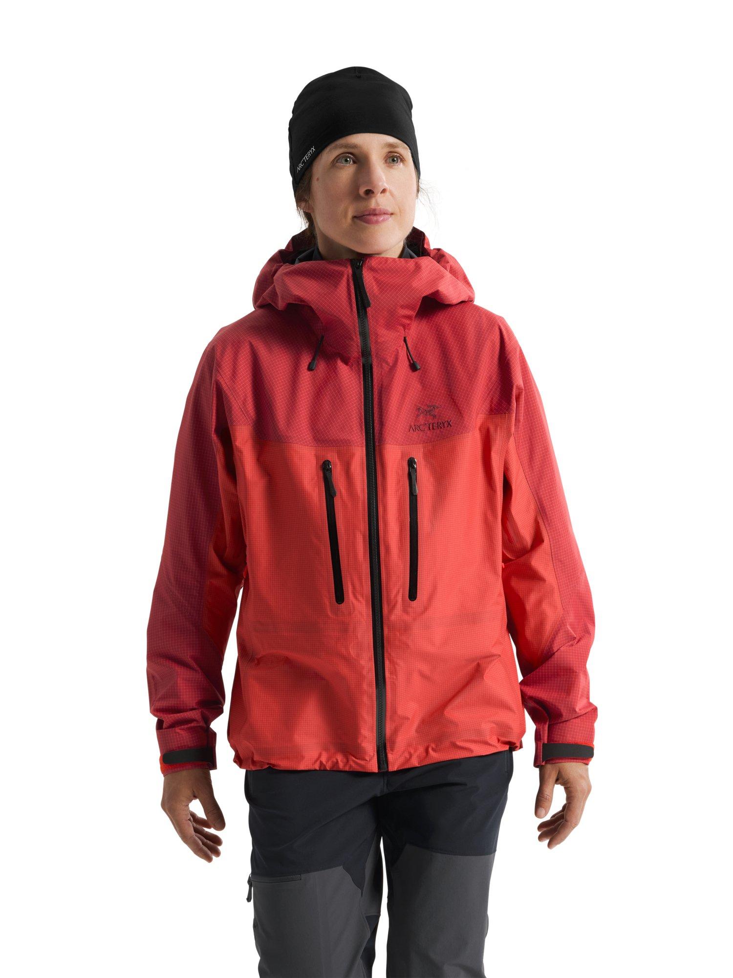 ARC'TERYX レインウェア レッド Arc'teryx Women's Alpha Jacket - Carmine / Dynasty | Tiso