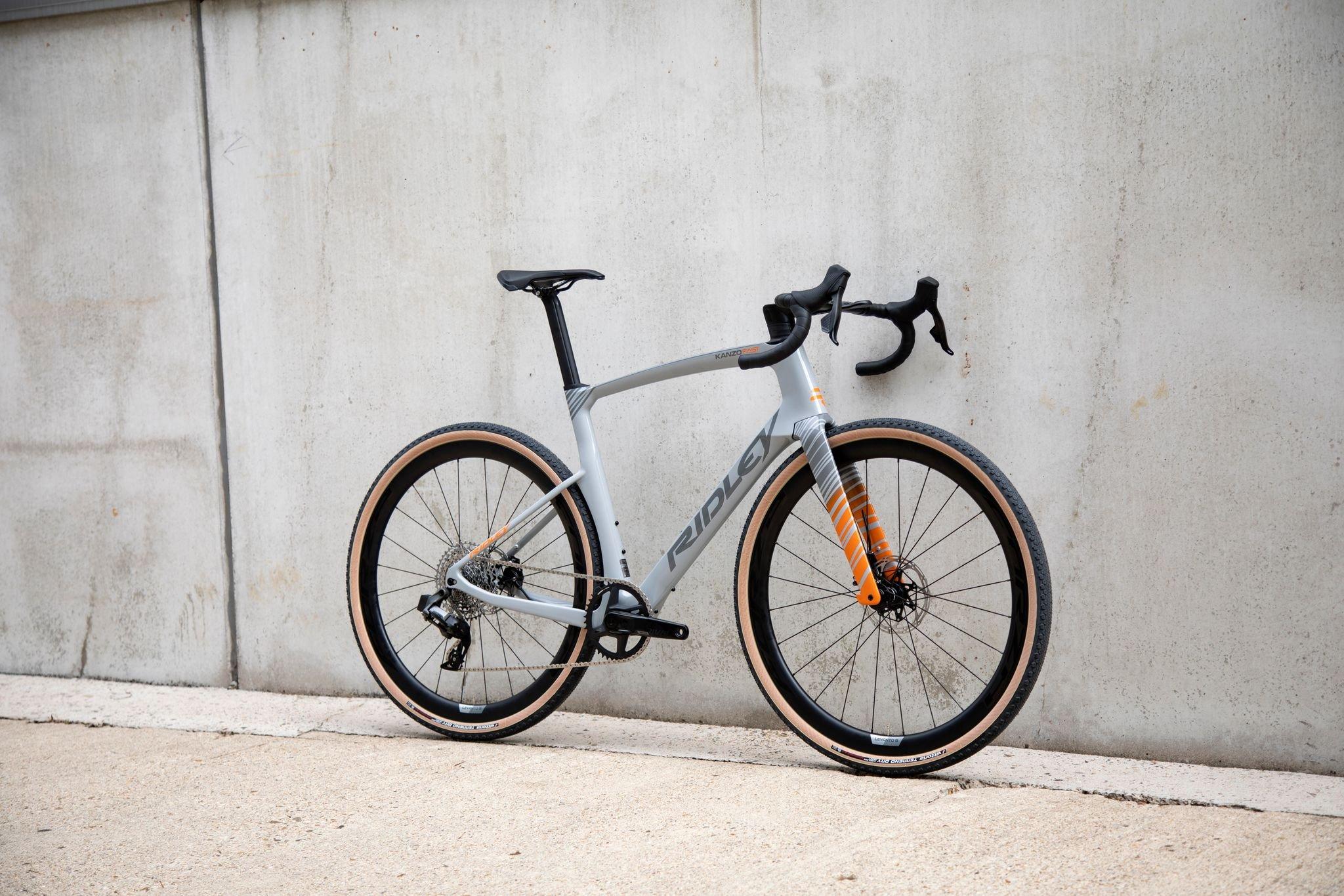 Kanzo Fast GRX800 1x12 Gravel Bike - Grey