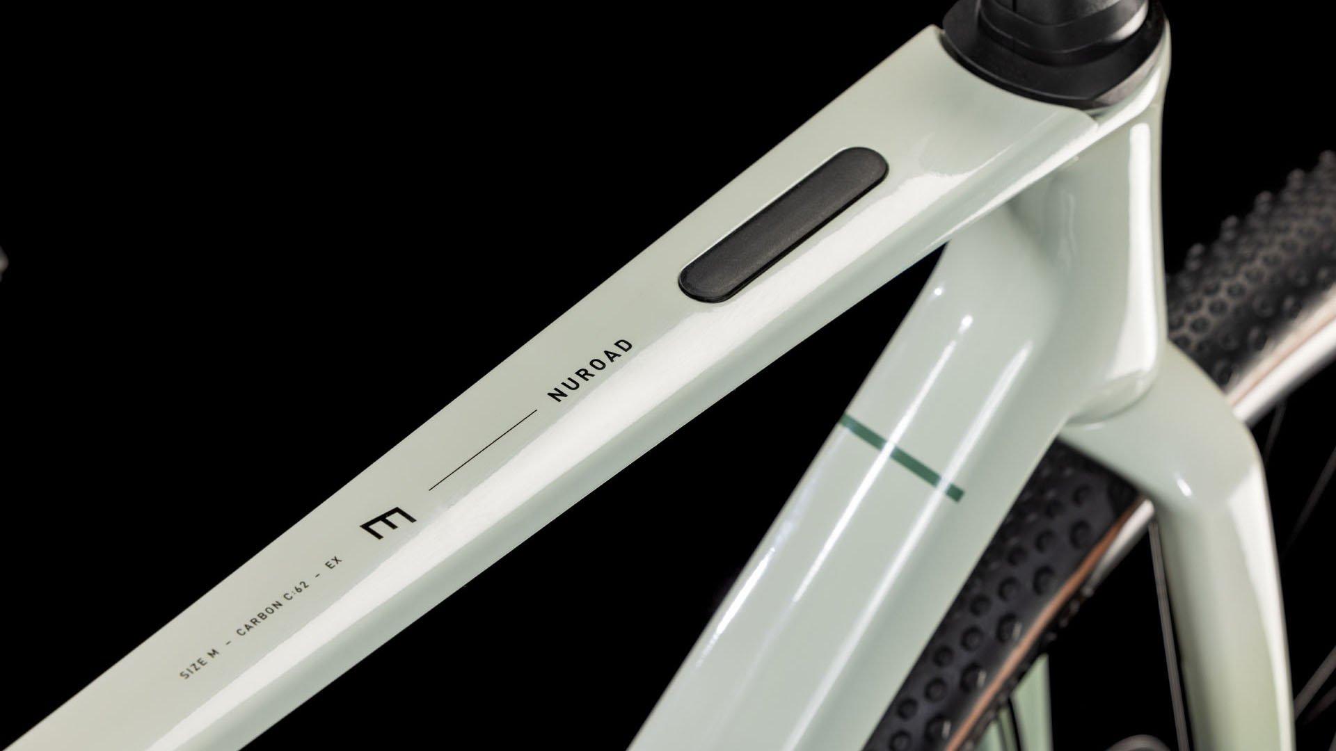 Nuroad C:62 EX Gravel Bike - White / Green