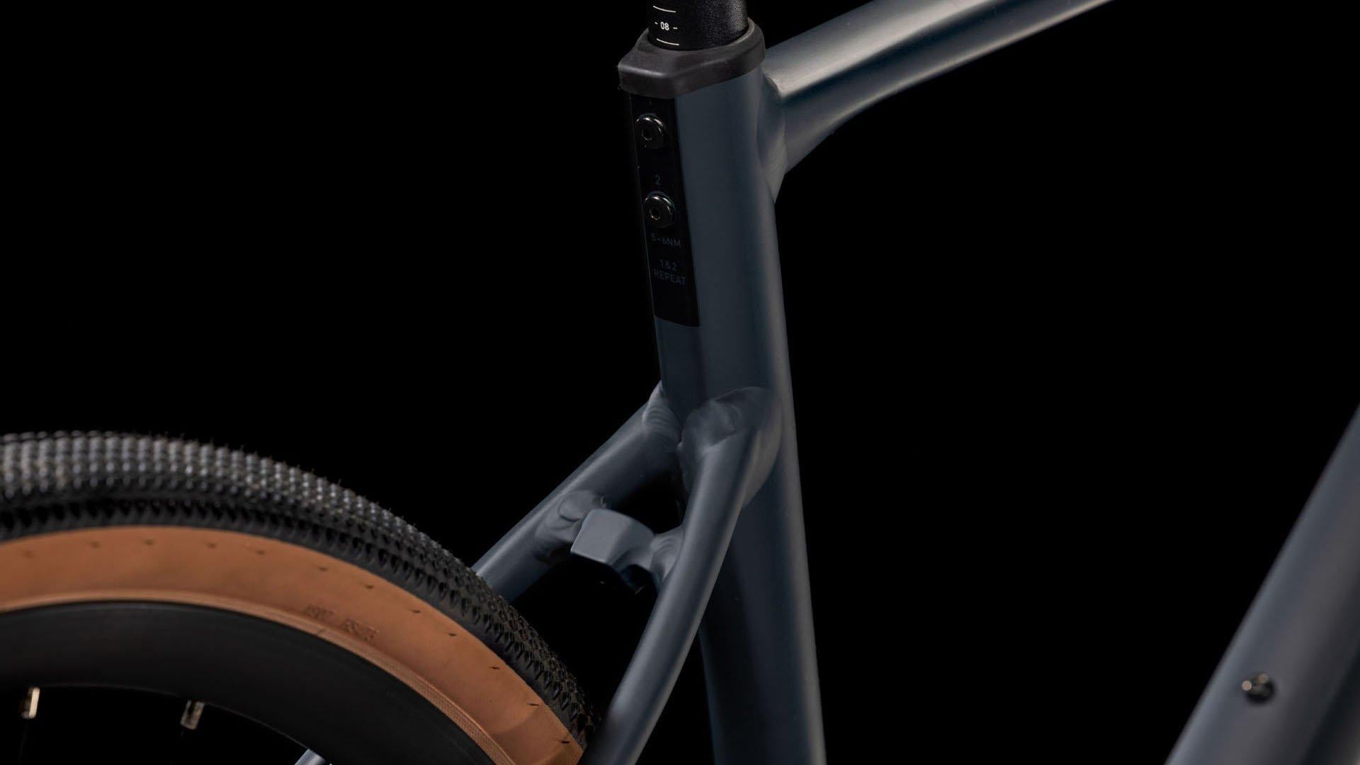 Nuroad Pro Gravel Bike - Black