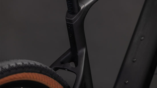Nuroad Hybrid C:62 EXC 400X Gravel E-Bike - Black