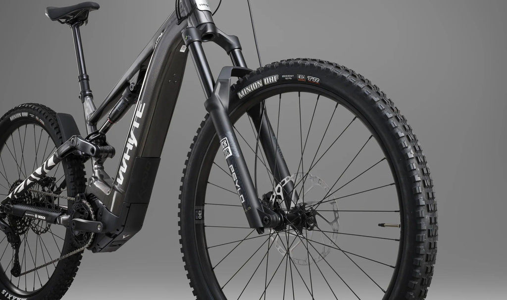 Kado S Mountain E-Bike - Black / Silver