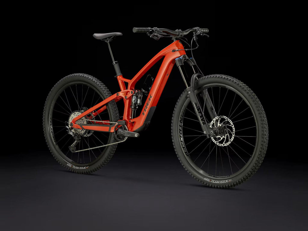 Fuel EXe 9.7 Mountain E-Bike - Red