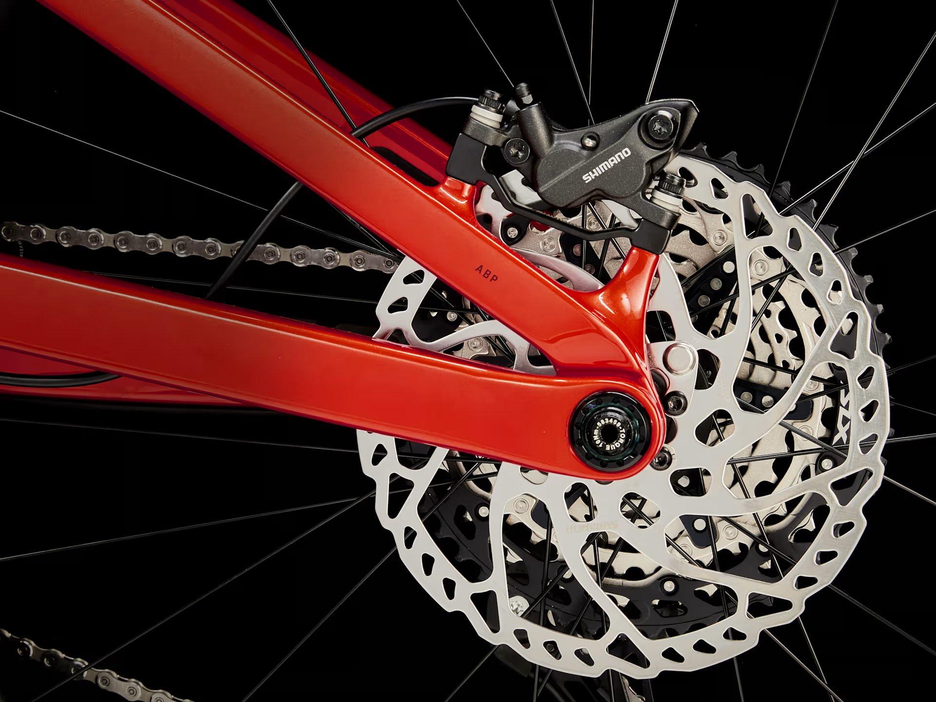 Fuel EXe 9.7 Mountain E-Bike - Red