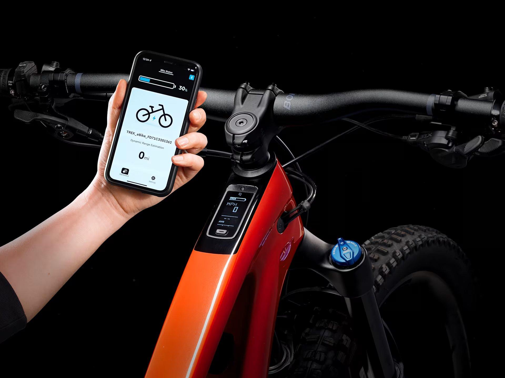 Fuel EXe 9.7 Mountain E-Bike - Red