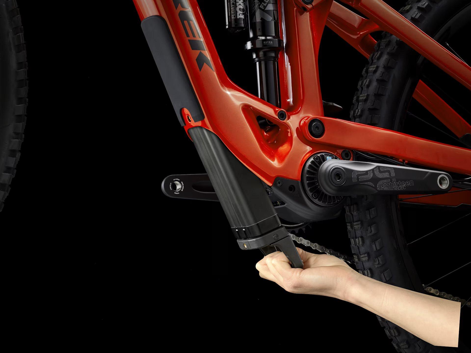 Fuel EXe 9.7 Mountain E-Bike - Red