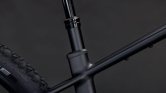 Reaction Hybrid Pro 800 Mountain E-Bike - Black