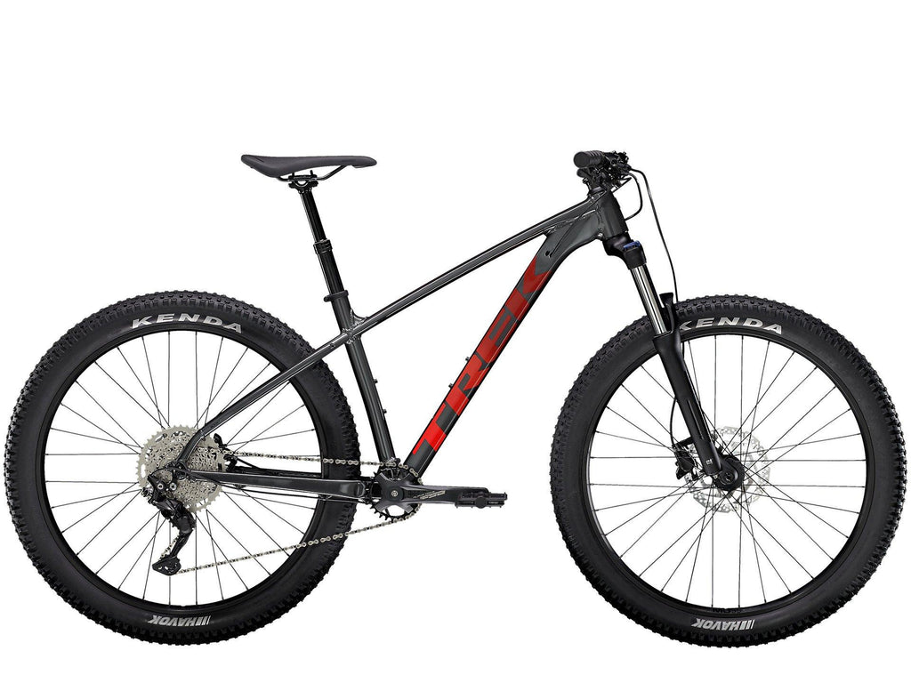 Roscoe 6 - 2023 - Lithium Grey / Cobra Blood