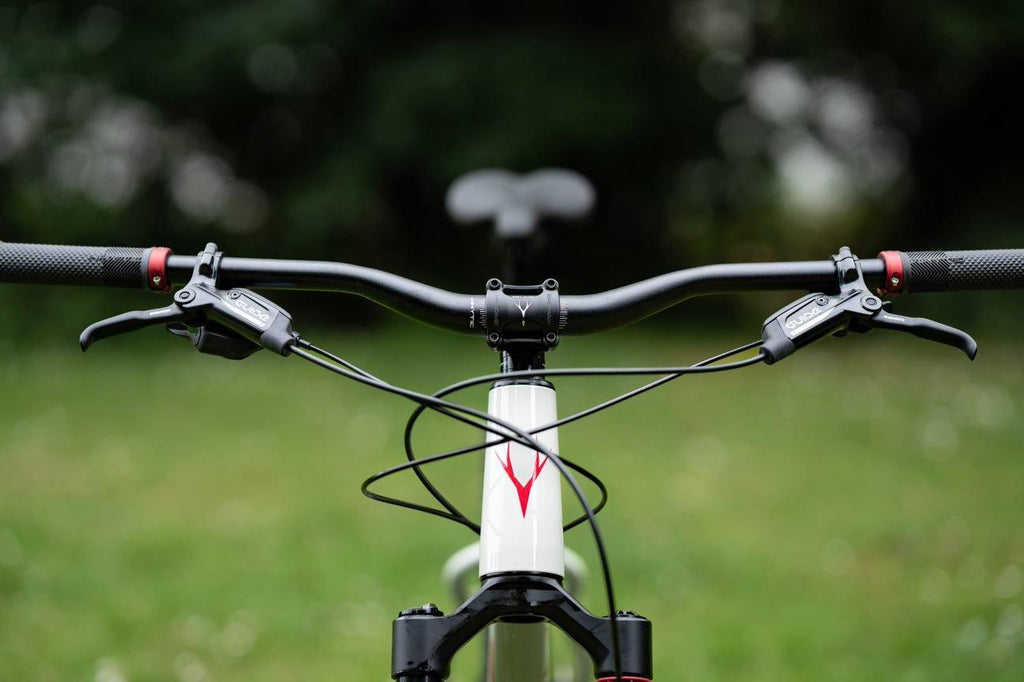 905 - V5 - Mountain Bike - Grey