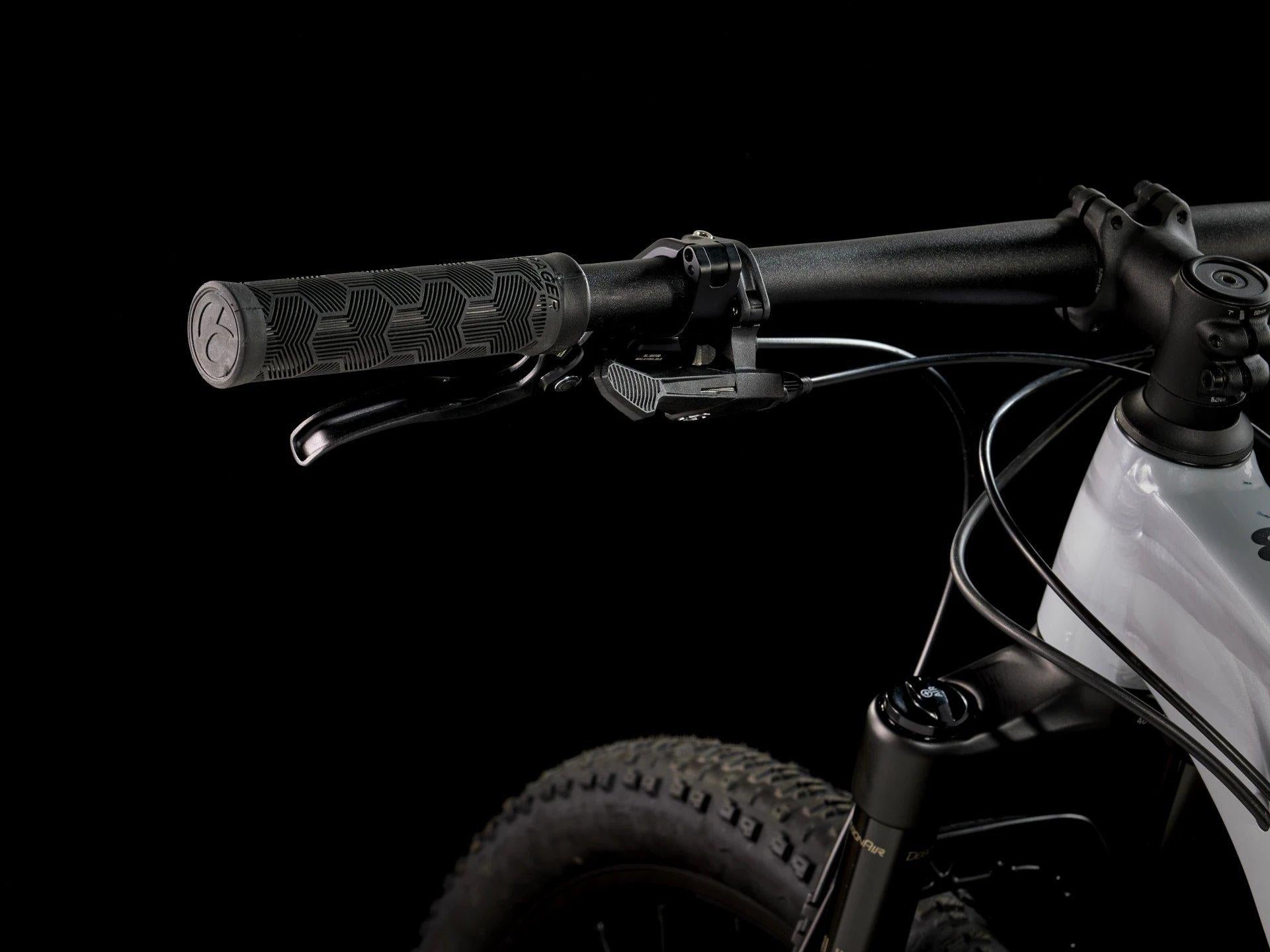 Procaliber 8 Cross-Country Mountain Bike - Grey