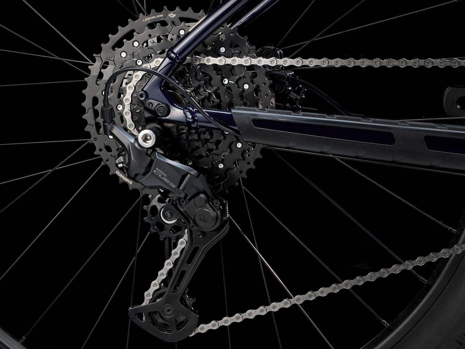 Marlin 6 - Gen 3 Mountain Bike - Rage Red to Deep Dark Blue Fade