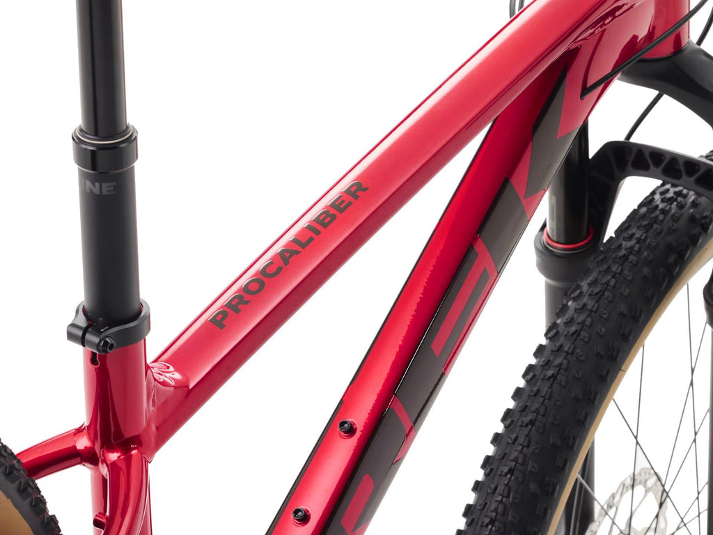 Procaliber 8 Cross-Country Mountain Bike - Red