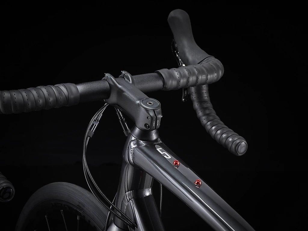 Domane AL 5 Gen 3 Road Bike - Grey / Red Fade