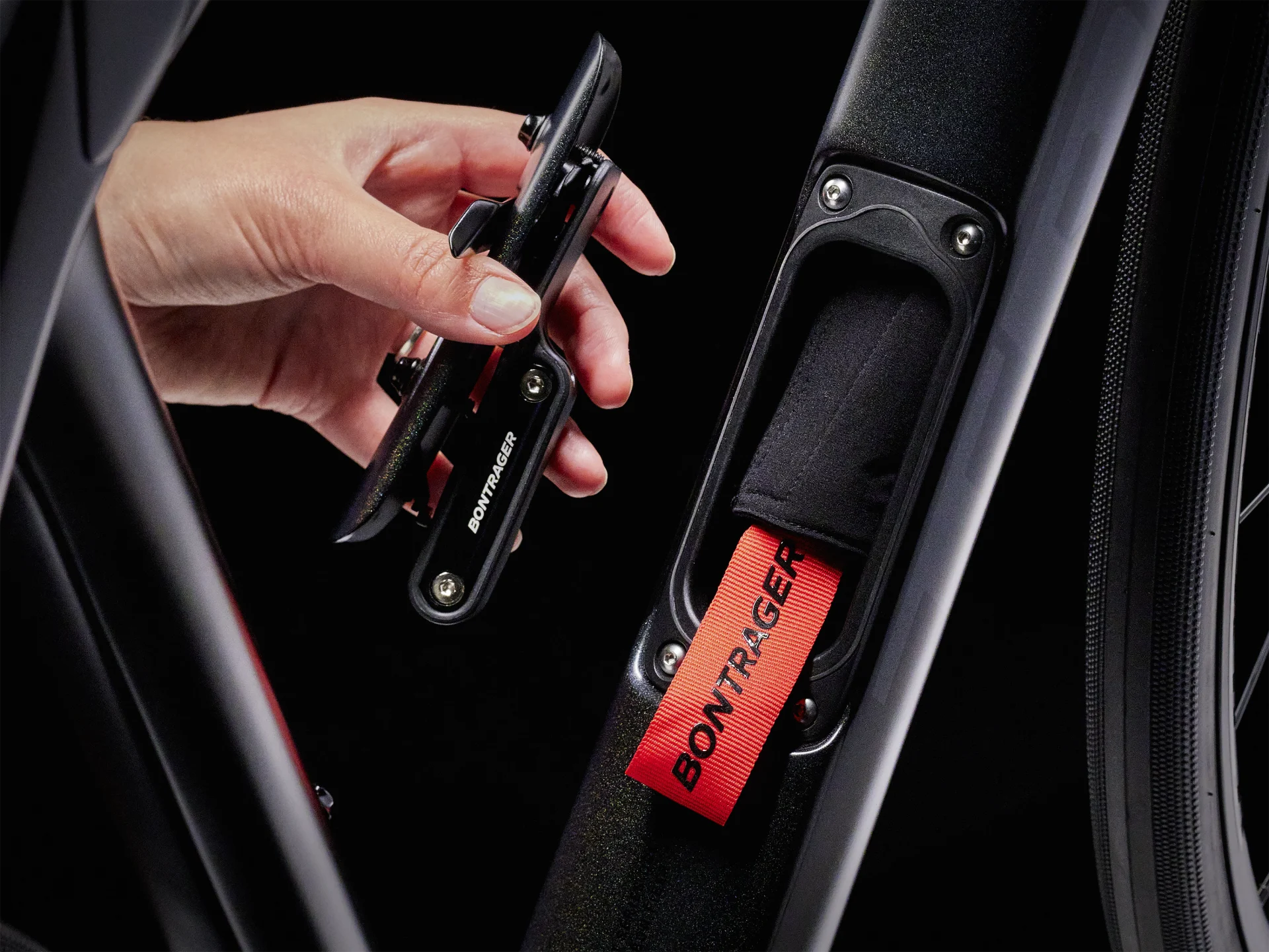 Domane SL 6 Gen 4 Road Bike - Black