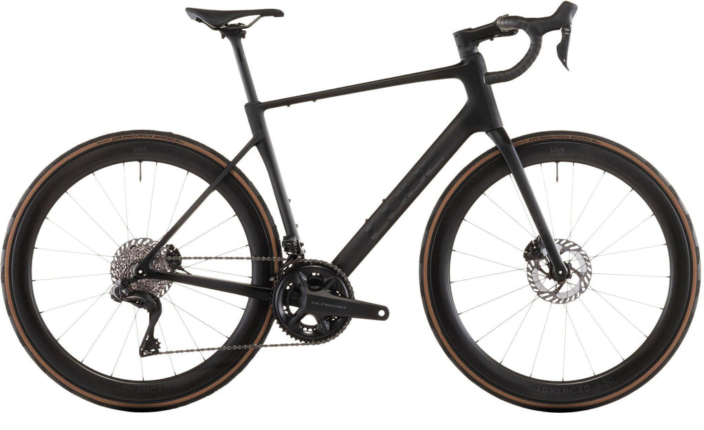 Attain C:62 SLT Road Bike - Black