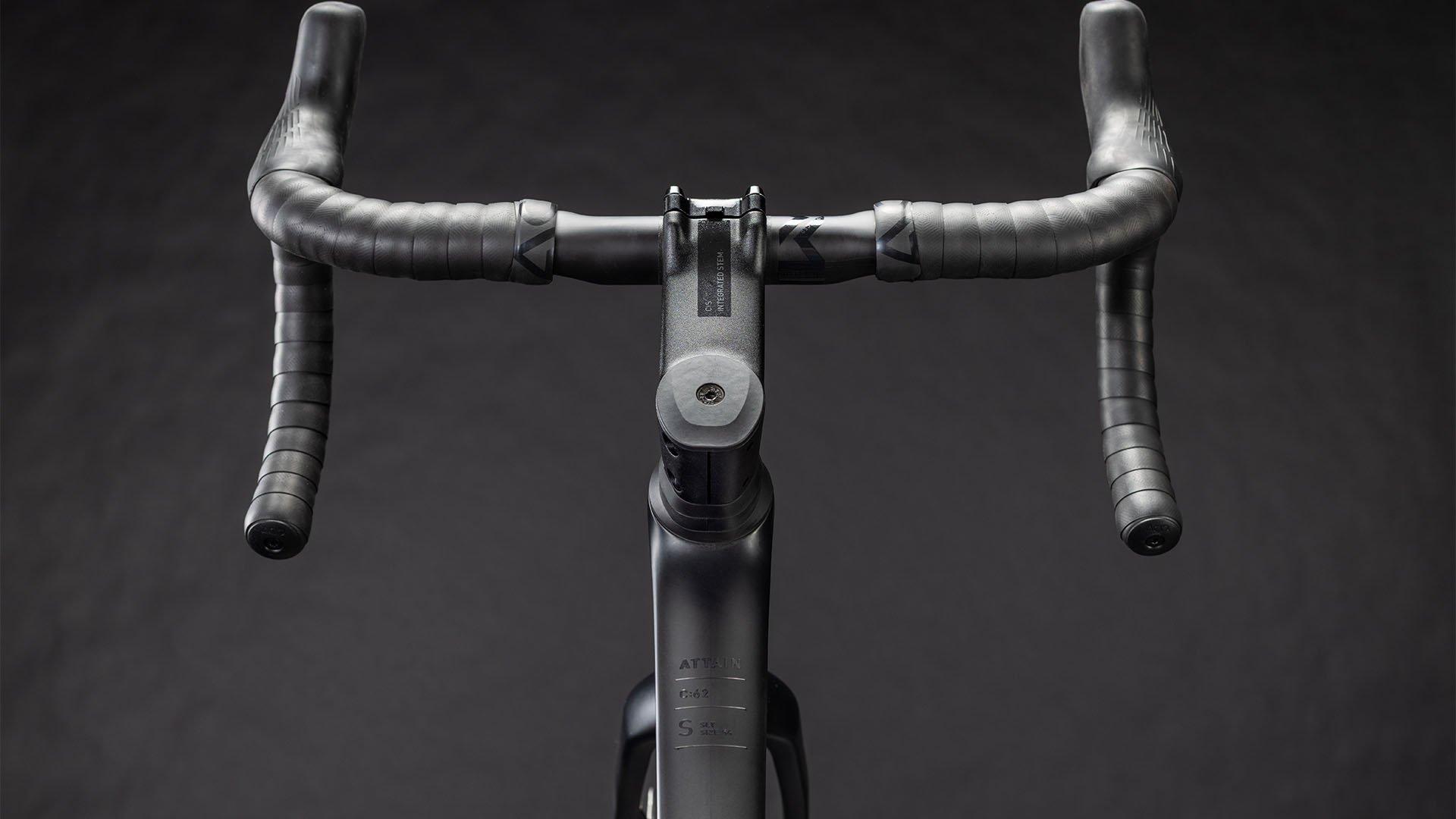 Attain C:62 SLT Road Bike - Black