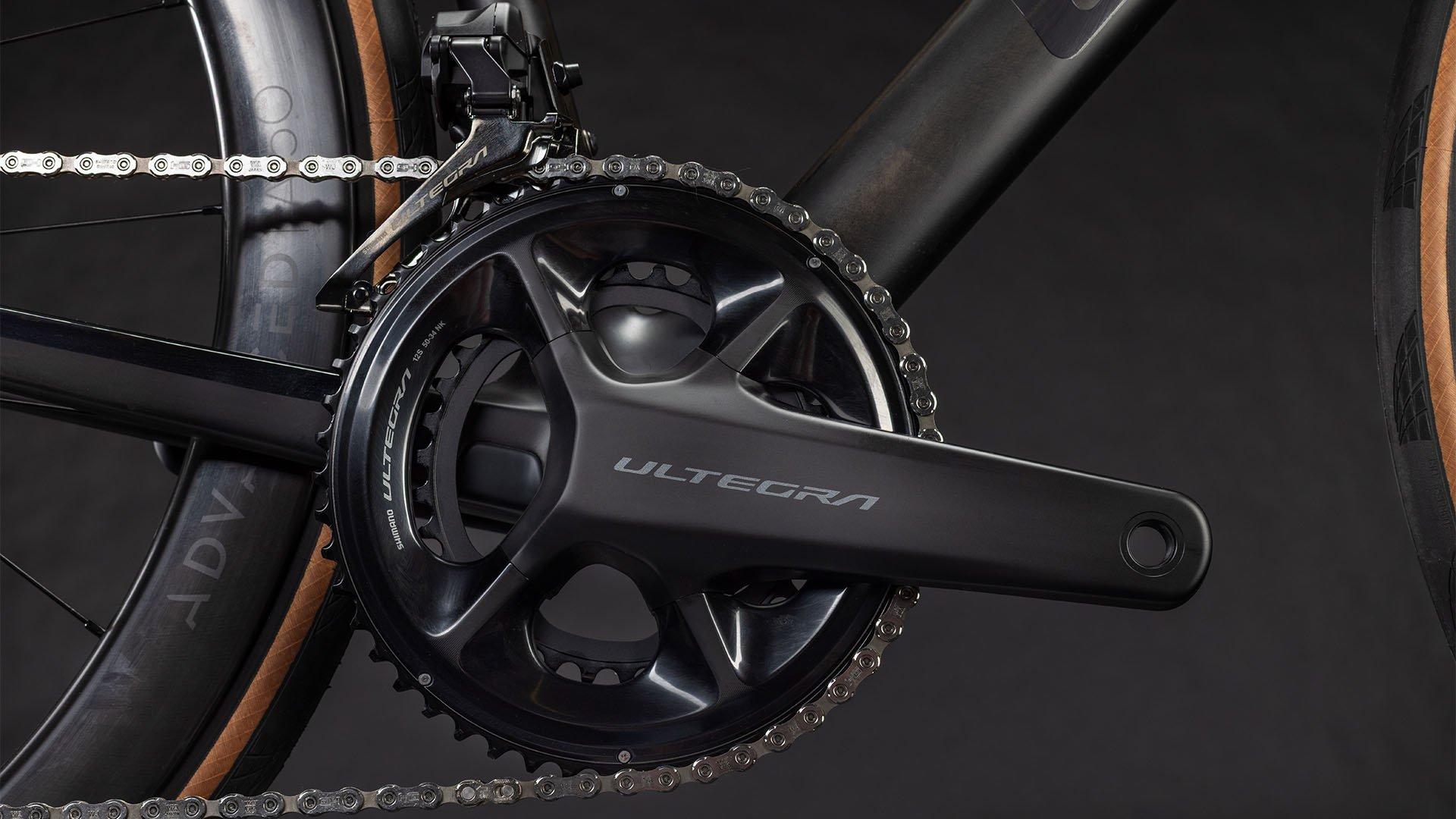 Attain C:62 SLT Road Bike - Black