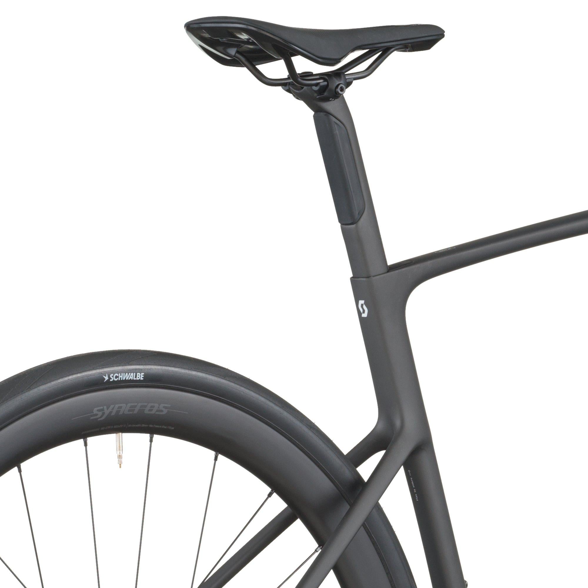 Addict 30 Road Bike - Black