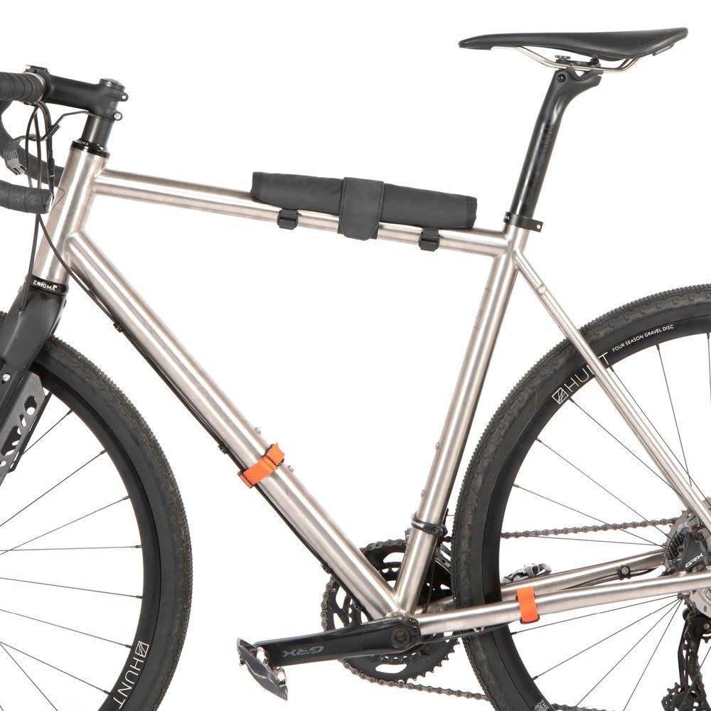 Hike a Bike Carry Harness - Black
