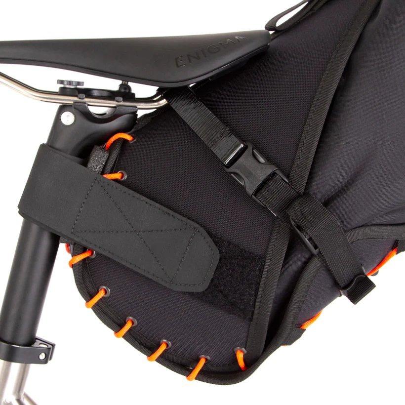 Restrap Saddle Bag (14L) - Black | Tiso UK