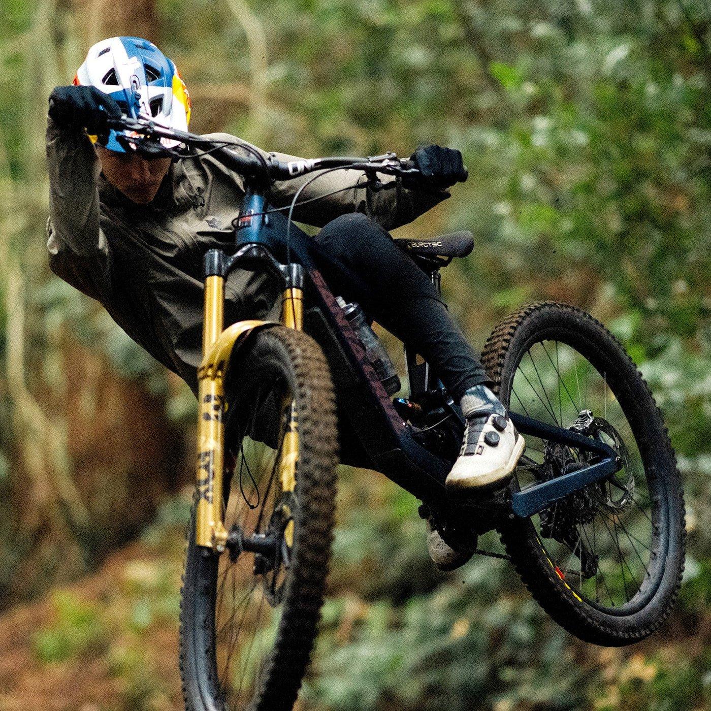 Carbon V2 Handlebar - 35mm Rise