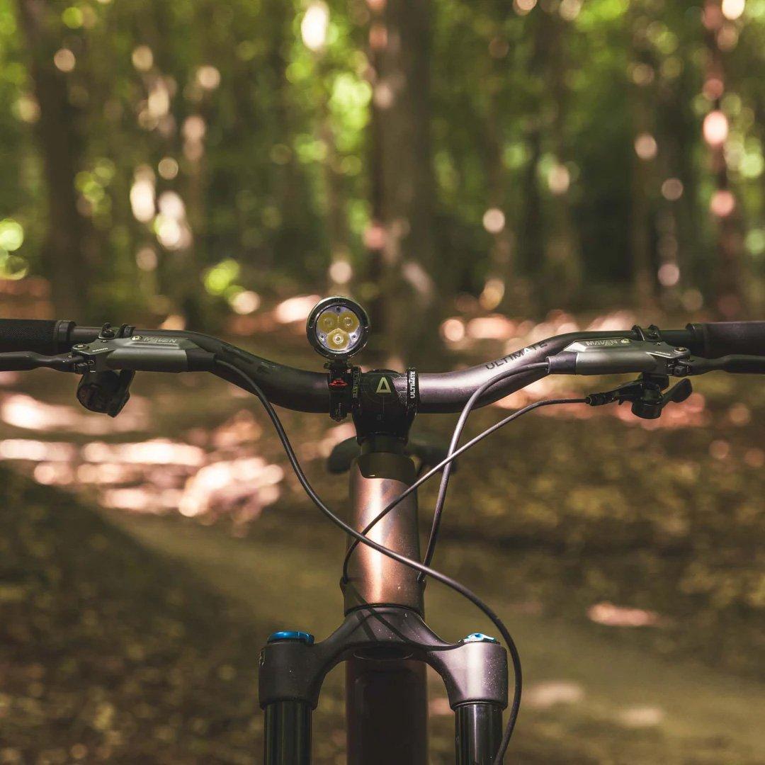 Toro Mk16 Front Bike Light - Black