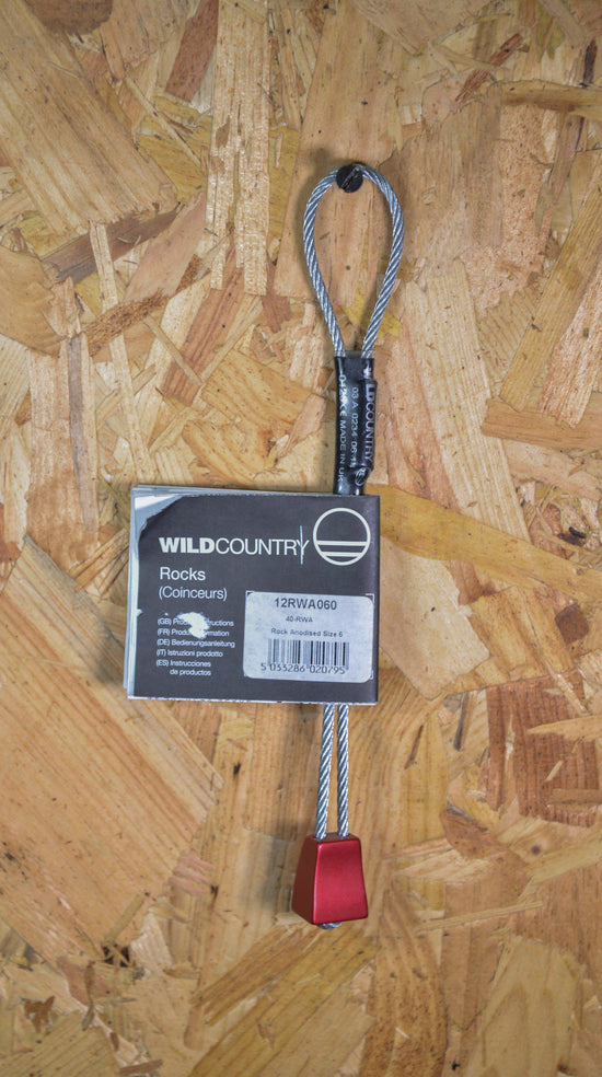 Rocks on Wire Size 6