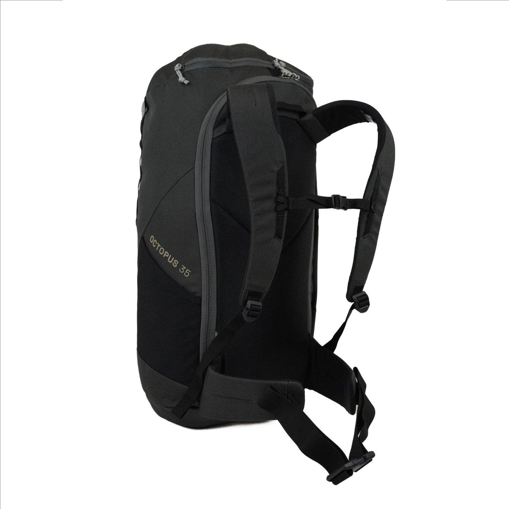 Octopus 35L Rope Pack - Black